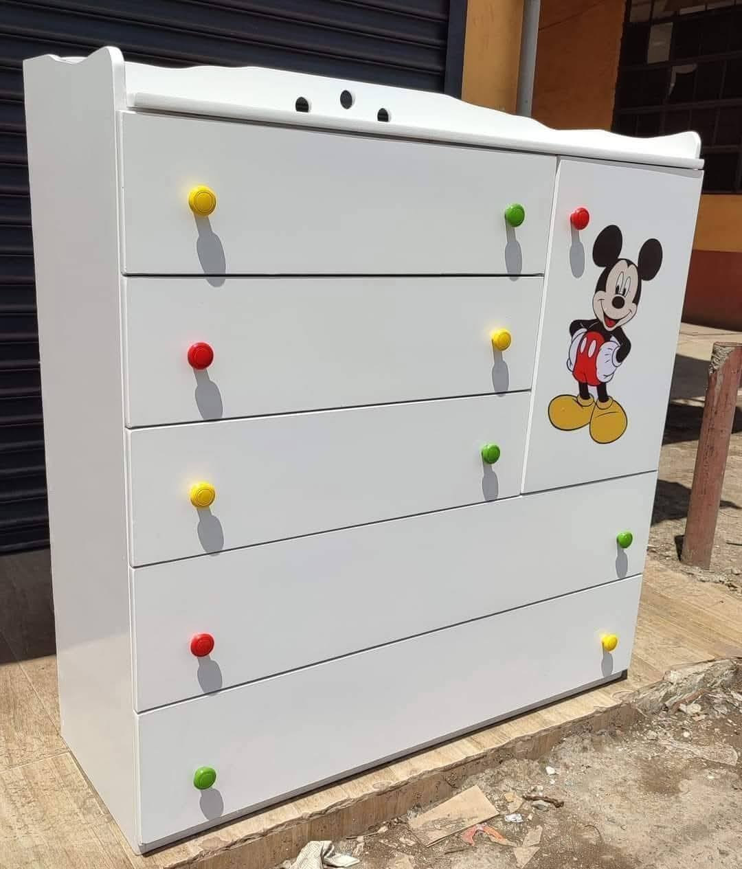 kibali cribs Facebook ad: UNBEAT ABLE PRICE for Chest of Drawers/ baby…