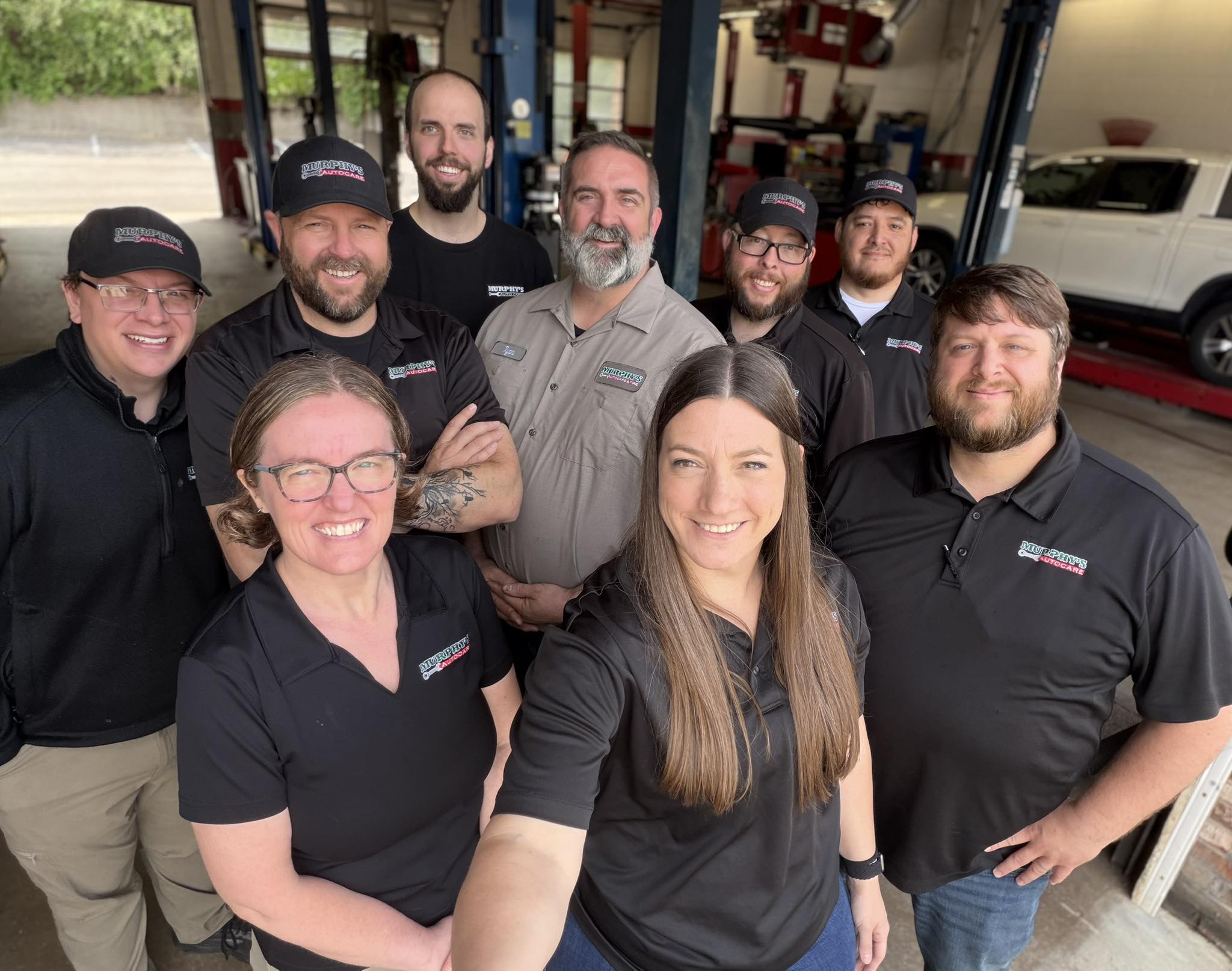 Murphy's Autocare Facebook ad: Automotive Service Manager/Advisor (well-established…