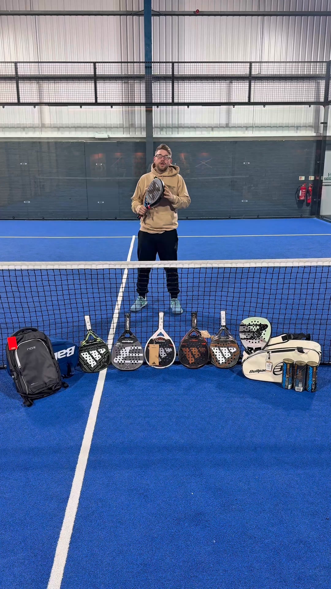 Primecourt Competitions Facebook ad: Win The Latest Padel Gear