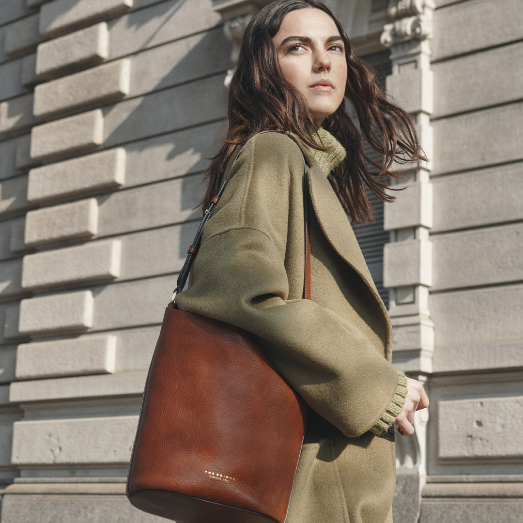 The Bridge Facebook ad: Neue Kollektion H/W 26