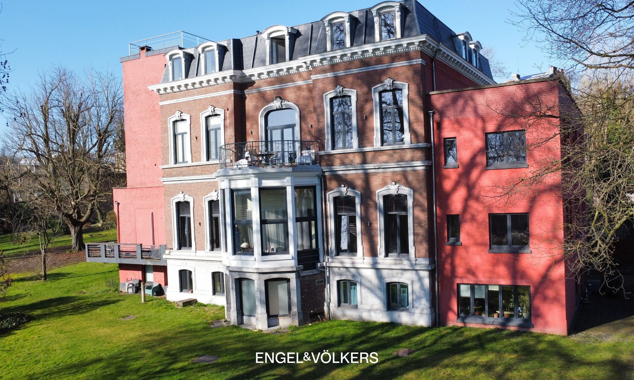 Engel & Völkers Liège Facebook ad