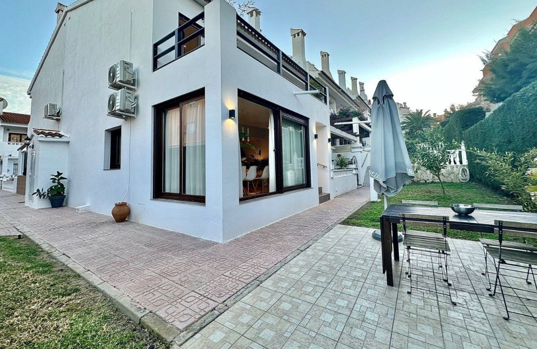 Info Ispanija Nekilnojamas turtas. IS Real Estate Facebook ad