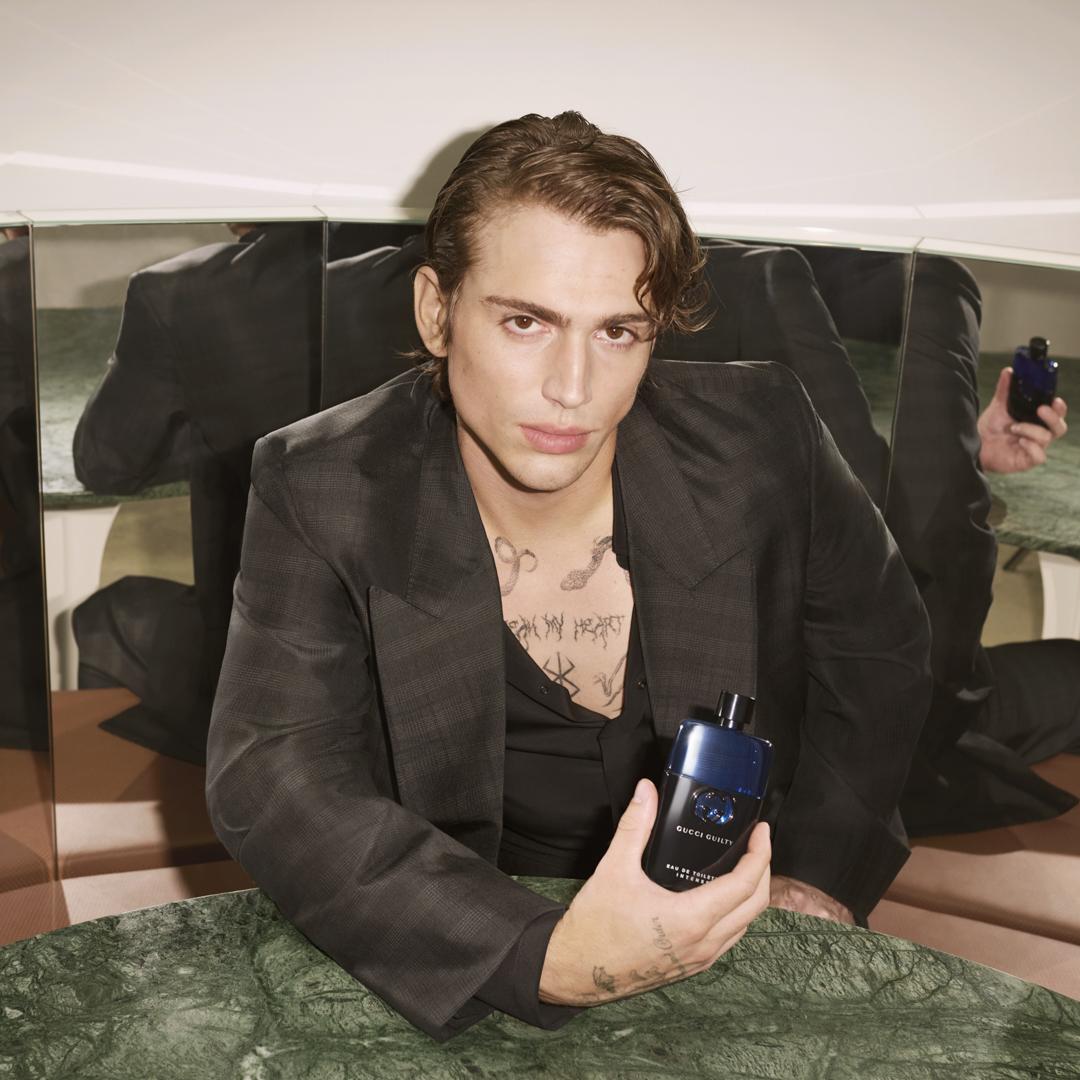Macy's Facebook ad