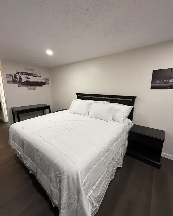 Byron Hester Facebook ad: 1 Bed 1 Bath Apartment
