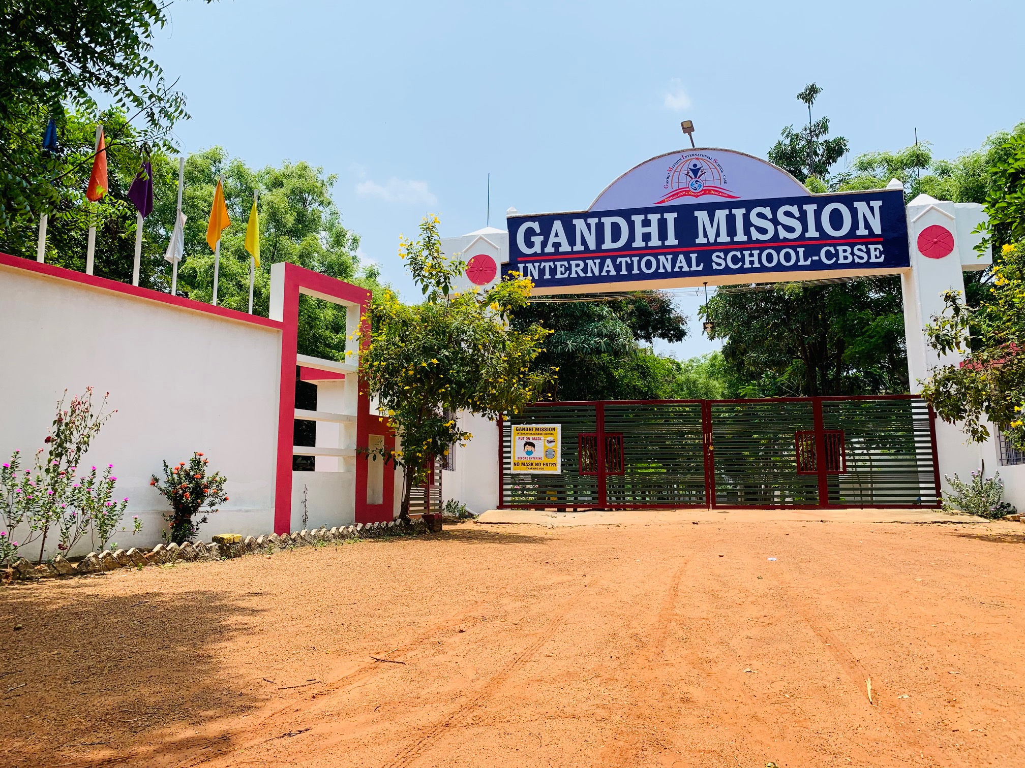 Gandhi Mission International school cbse Facebook ad: Chat With Us