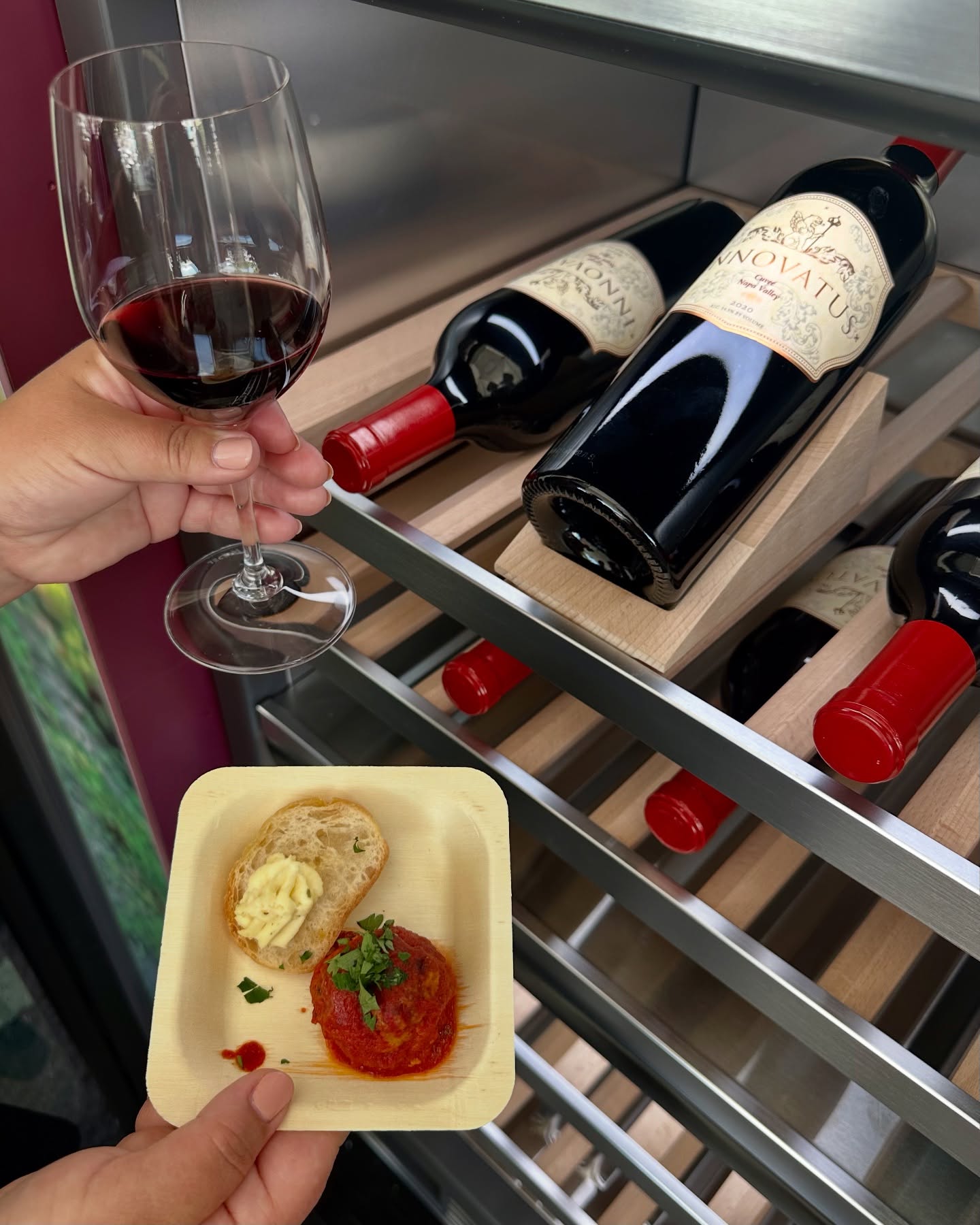 Food & Wine Facebook ad