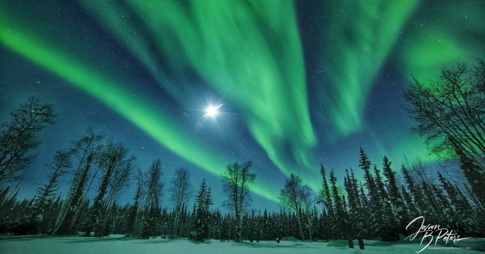 Alaska Aurora Lodge Facebook ad