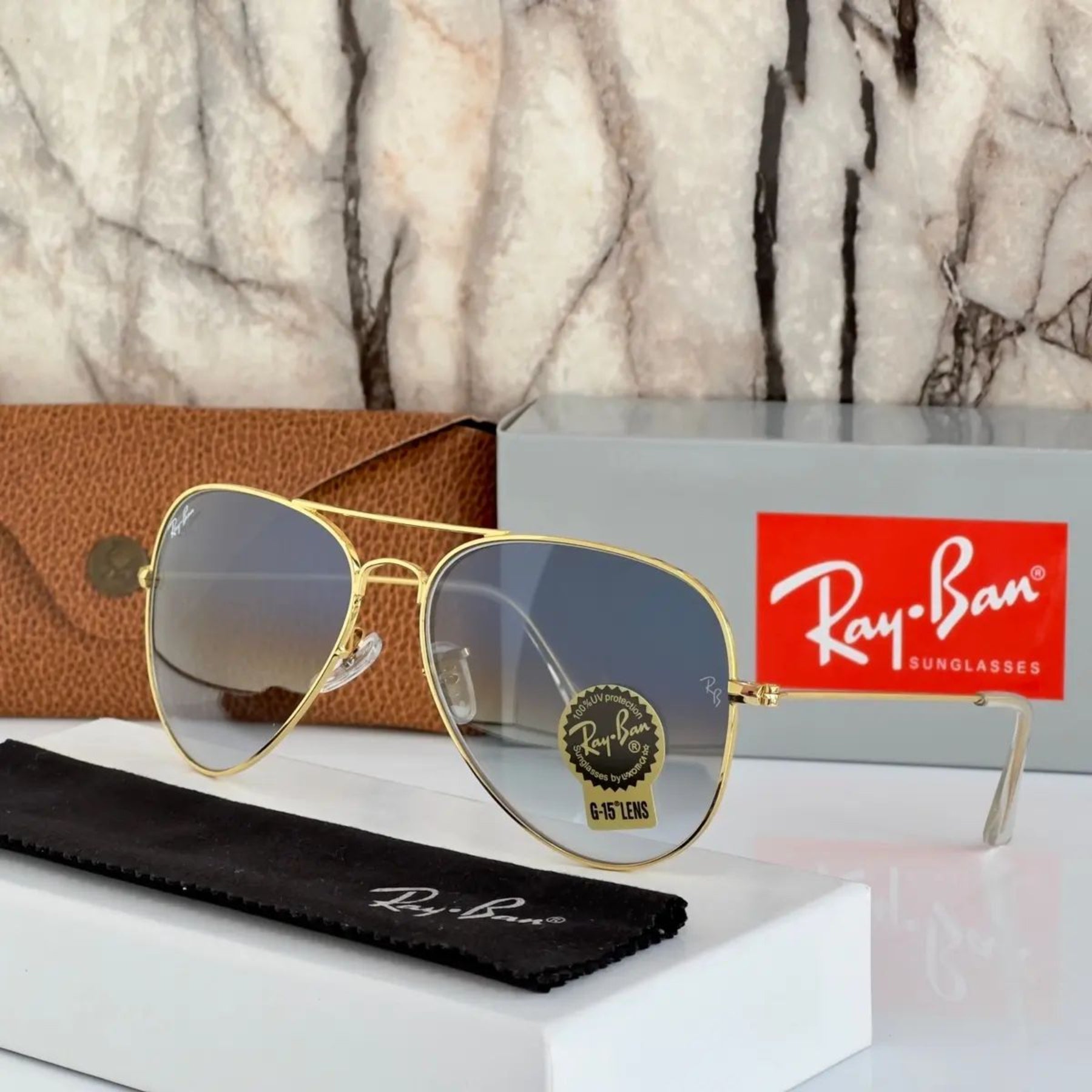 Fashion Sunglass Facebook ad: Exclusive Offer on Premium Sunglasses!