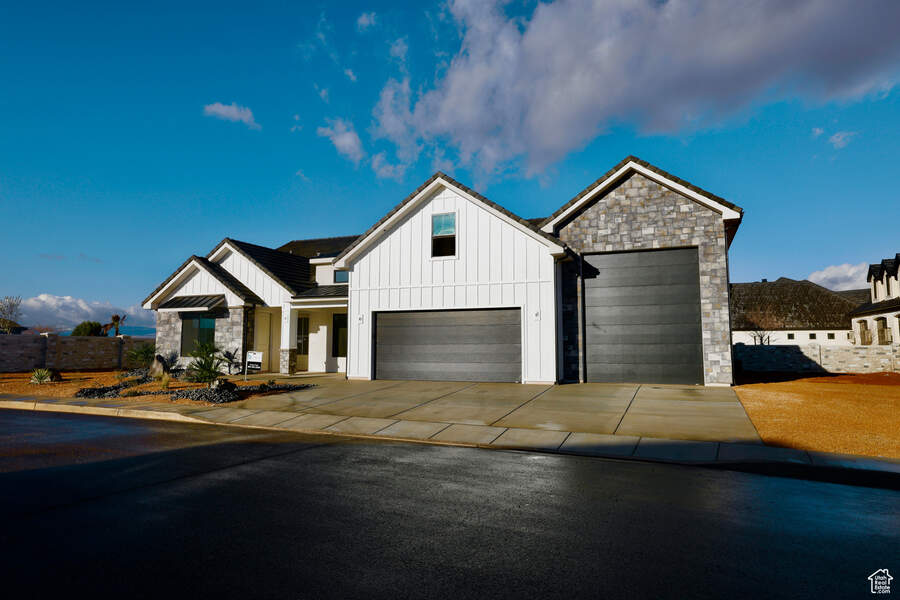 Element Real Estate Brokers Facebook ad