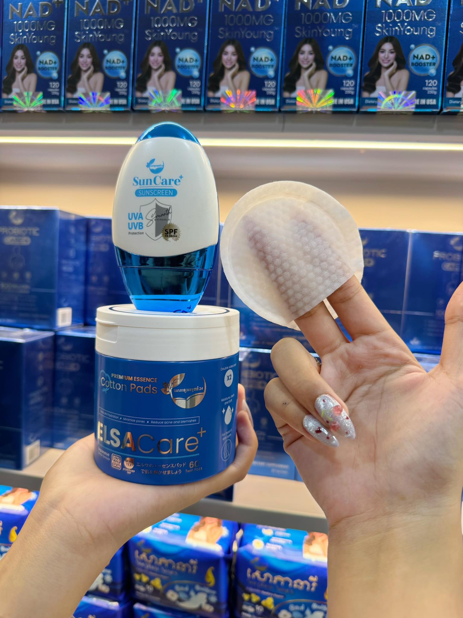 ផ្សារធម្មជាតិ24 Facebook ad: 1 ឈុតធំតម្លៃពេញ $40 បញ្ចុះសល់ $18 ហ្រ្វីដឹក