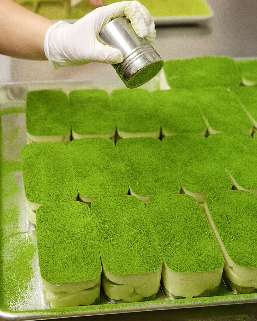 bonbon_matcha Facebook ad: The final touch.
