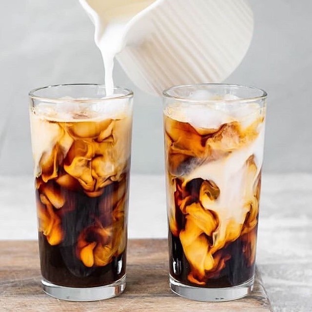 Crema Coffee Garage Facebook ad: Premium Beans, Daily Roasted