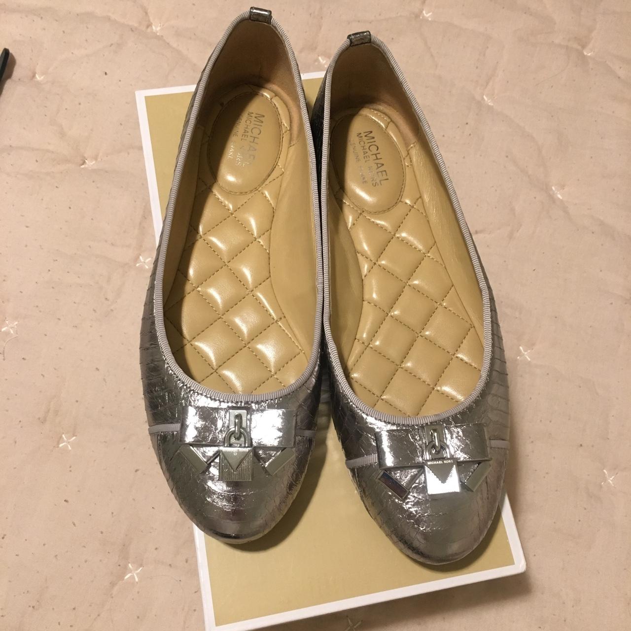 Depop Facebook ad