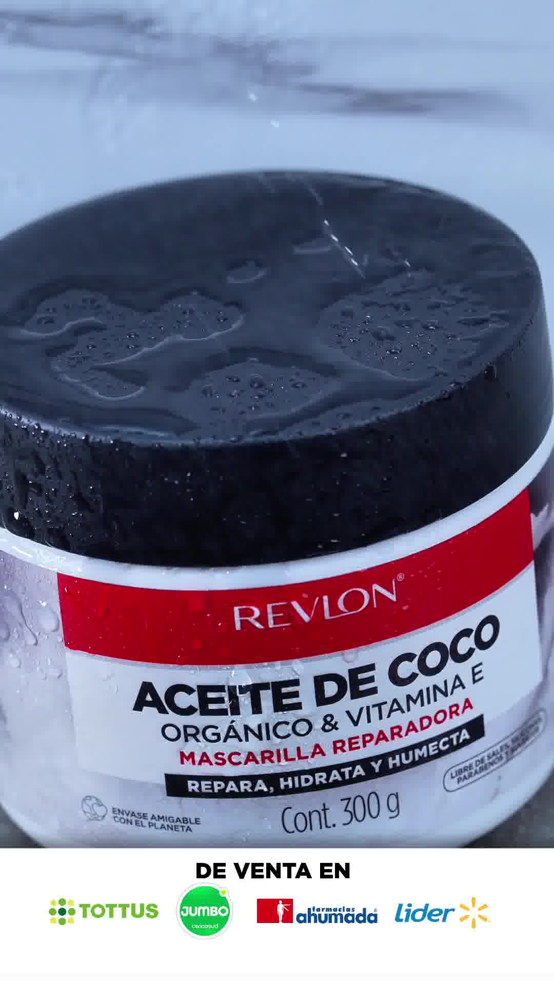 Revlon Cuidado Personal Facebook ad: Hidratación profunda con el poder del coco.