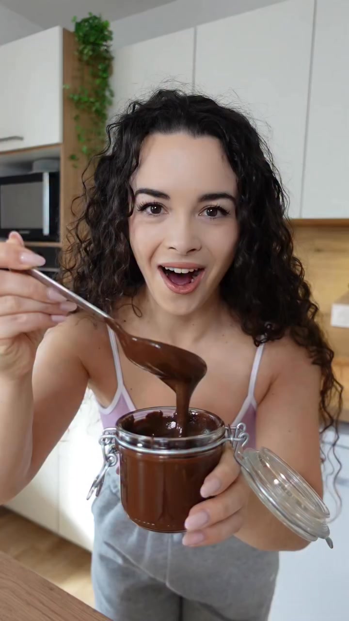 Nutri&Co Facebook ad from Feb 2, 2026