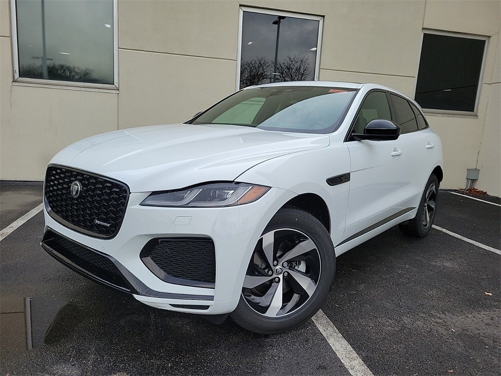 Land Rover Northfield Facebook ad: Buy With Confidence at Land Rover Northfield!