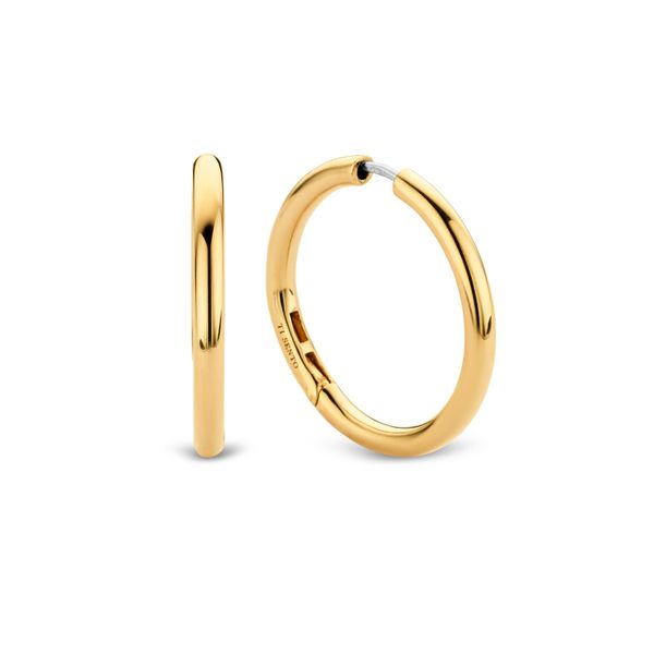 Diedrich Jewelers Facebook ad: Ti Sento | Modern Luxe, Made to Stack