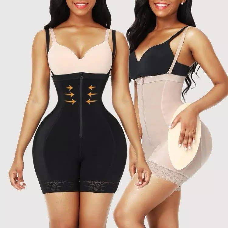 Gold's GirL Facebook ad