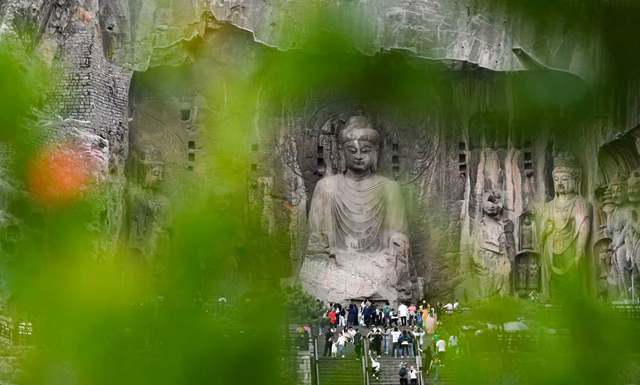ChinaTravel Guide Facebook ad: From top attractions to local secrets -- discover…