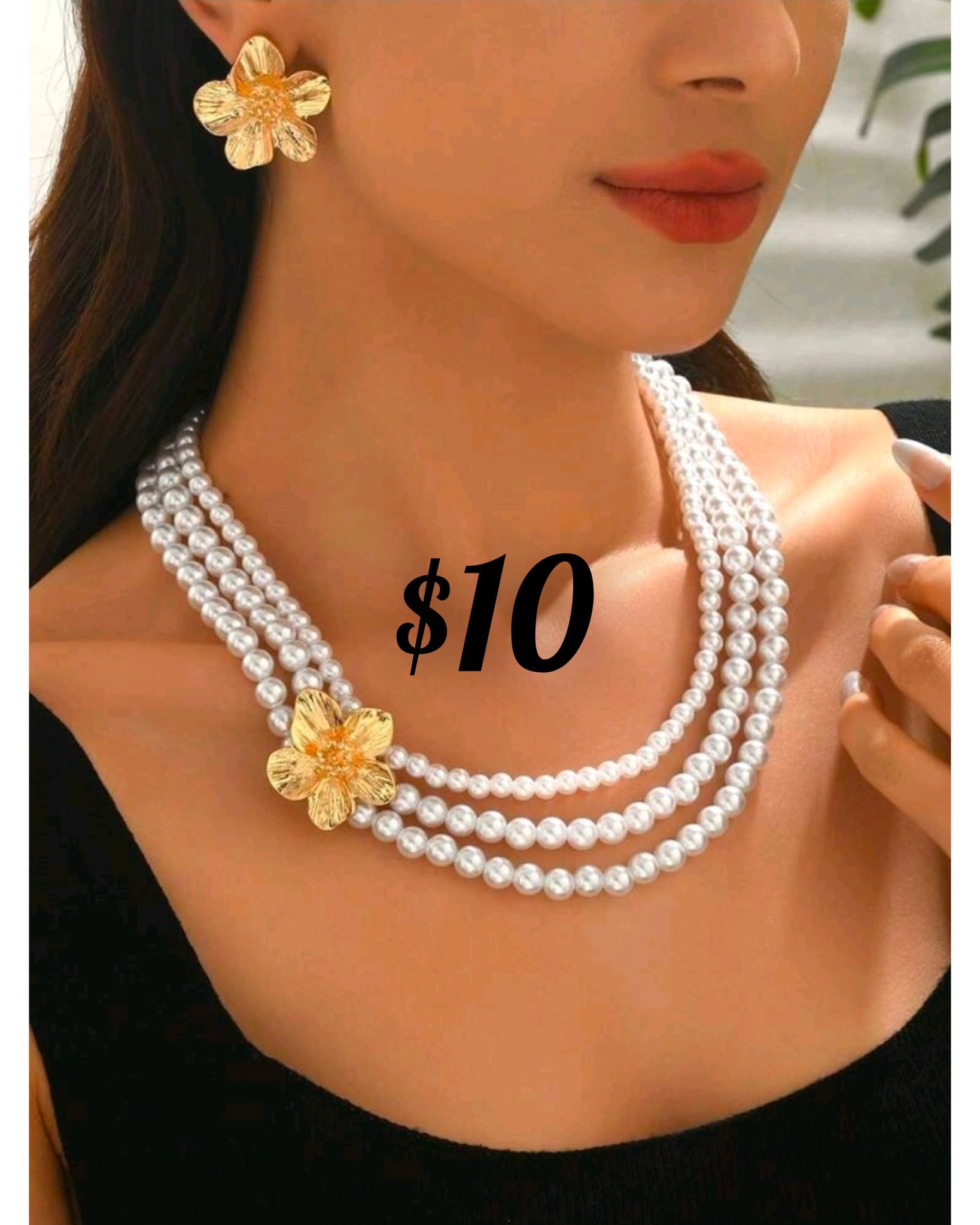 Royalty Couture Facebook ad: NEW ARRIVALS ALERT!