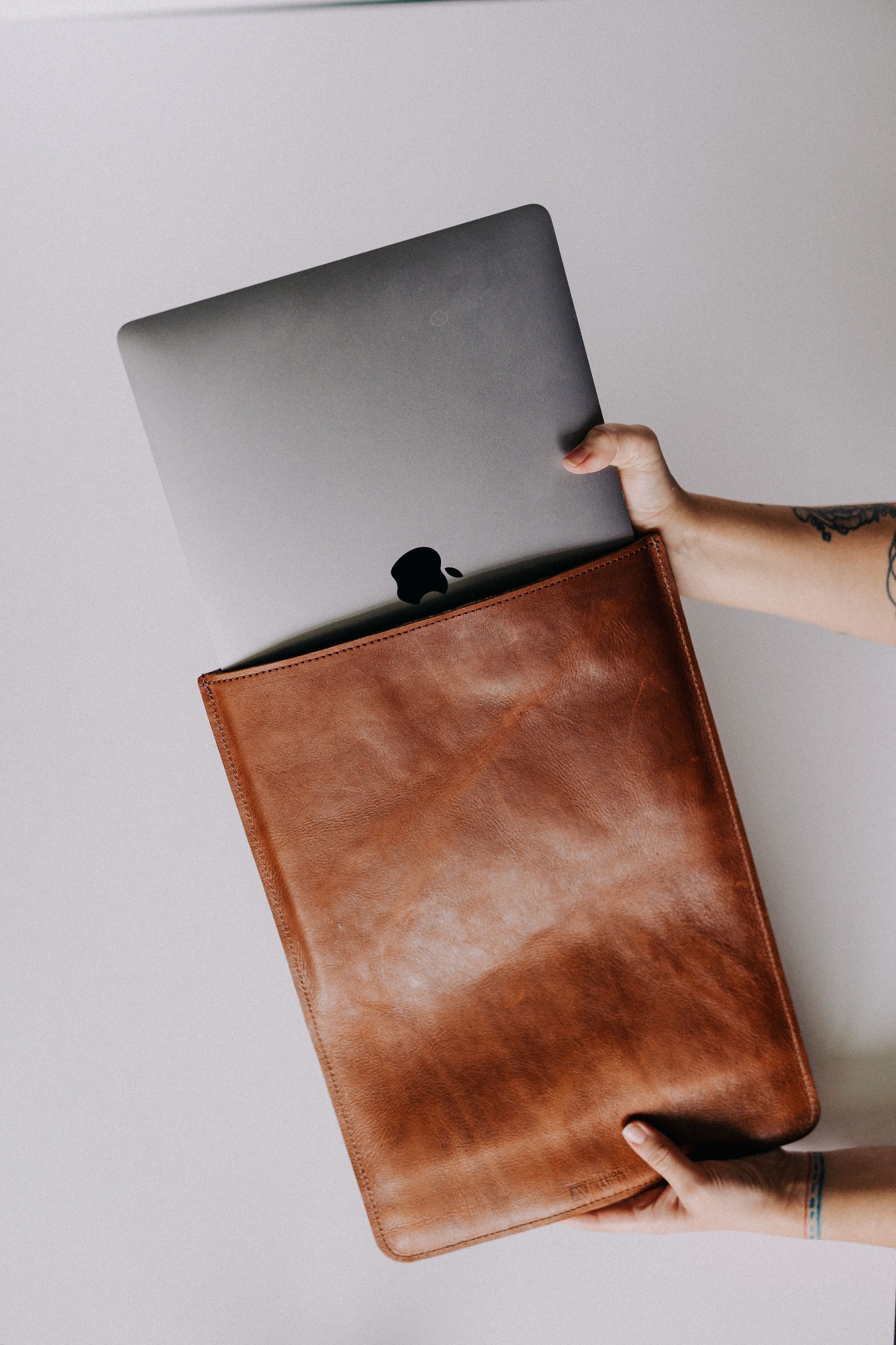 Mission Leather Co Facebook ad: Leather MacBook and iPad sleeves