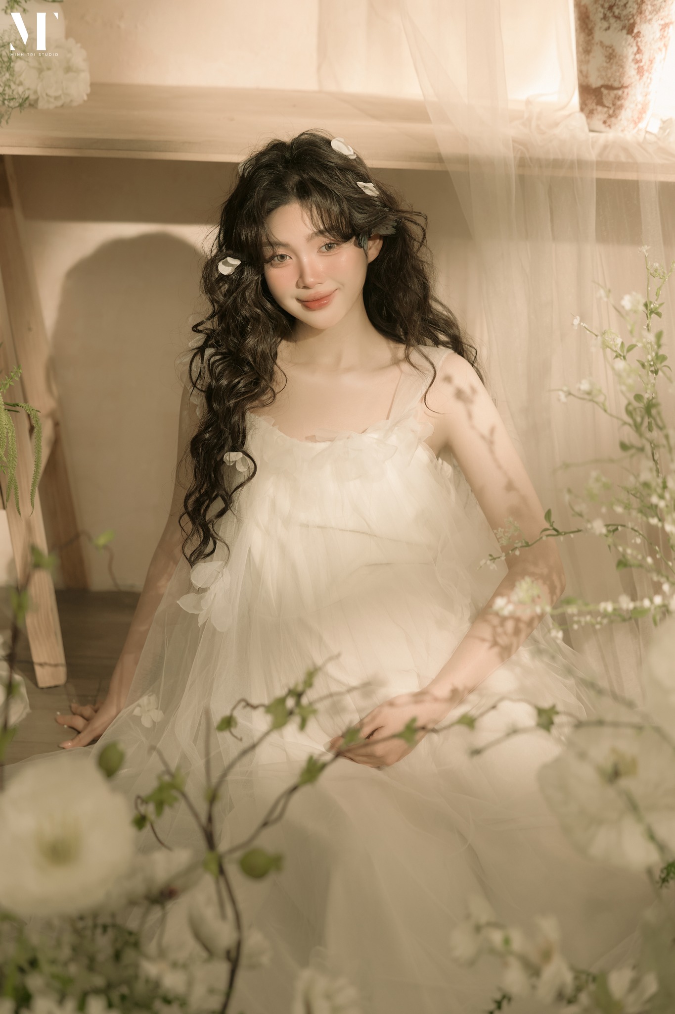 Chụp ảnh bầu - Minh Trí Studio Facebook ad: DEMO CONCEPT - POETRY OF BLOOM