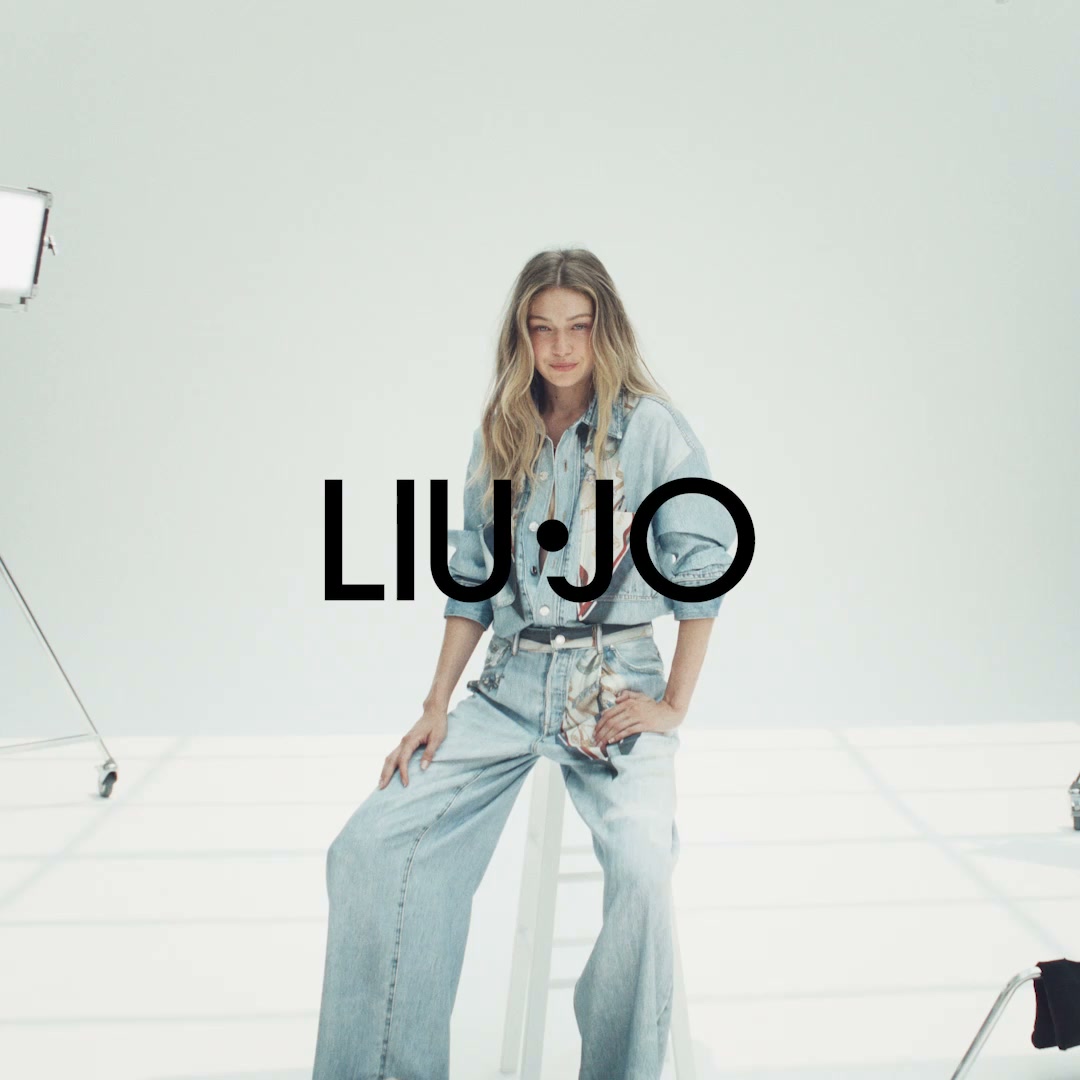 Liu Jo Facebook ad: The Gigi Hadid Edit
