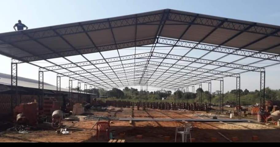 Tinglados West Facebook ad: Tinglados West, los mejores tinglados y Galpones de Paraguay