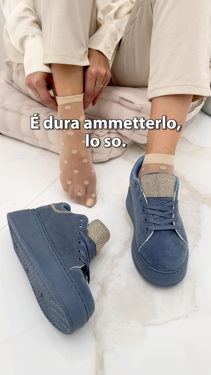 De Caro Calzature Facebook ad: C’è chi per settembre compra l’agenda nuova…