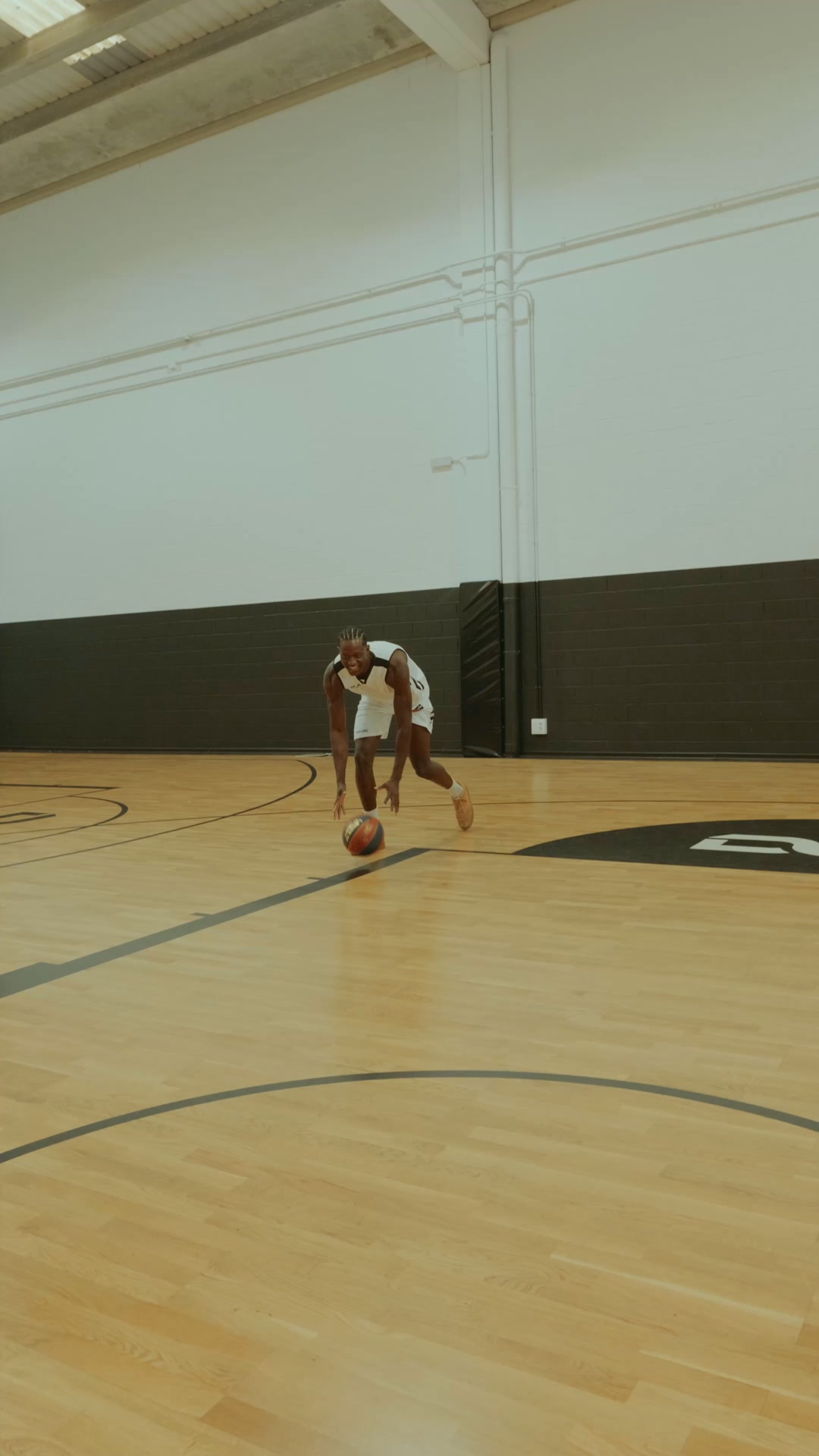 Spalding Facebook ad: New Legacy Collection