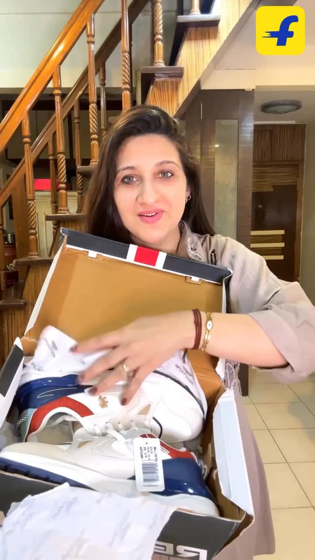 Flipkart Facebook ad: Comment LINK for Dm
