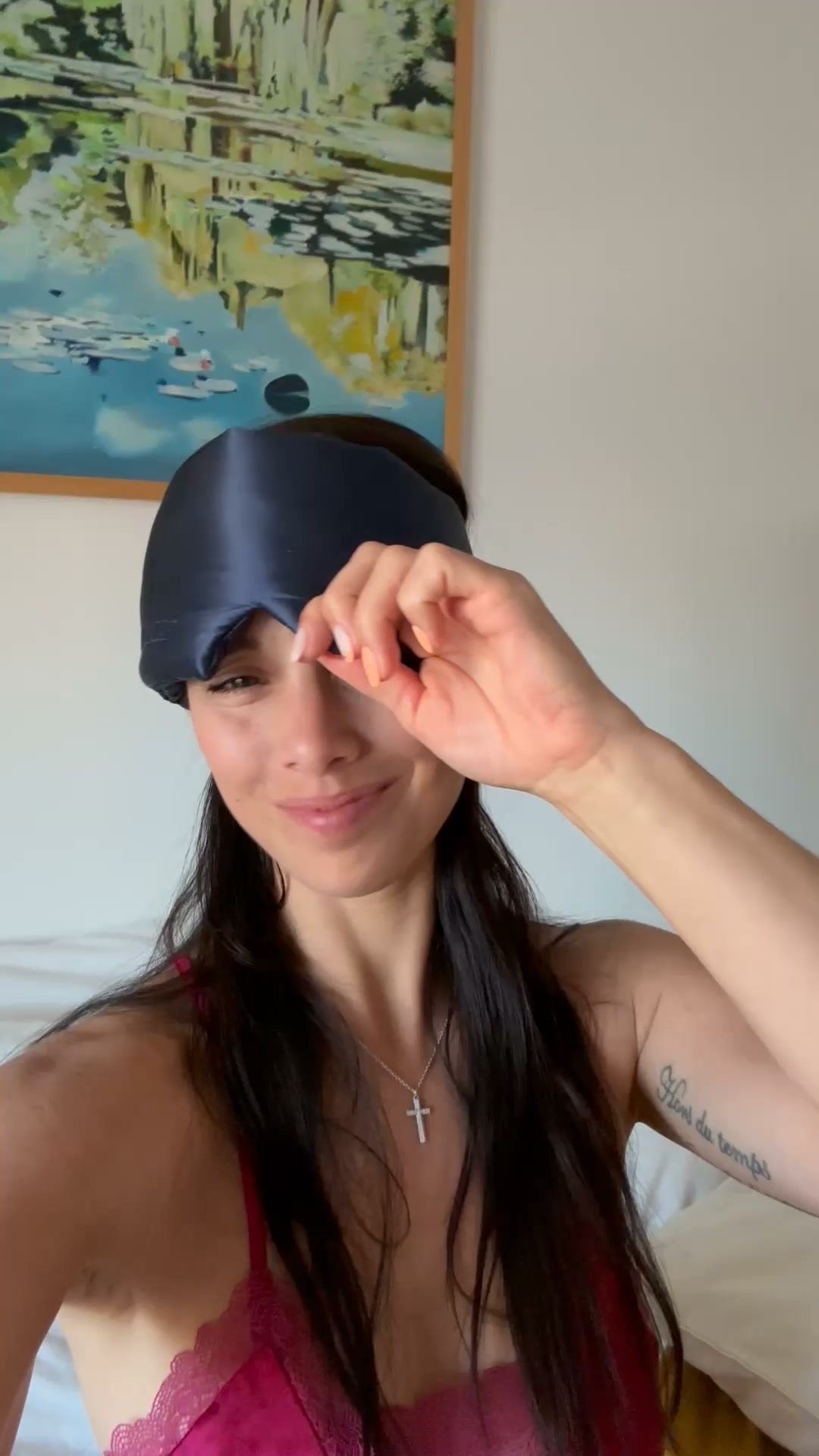 ELEN LORÉ Facebook ad: 90 nuits d'essai sans risque
