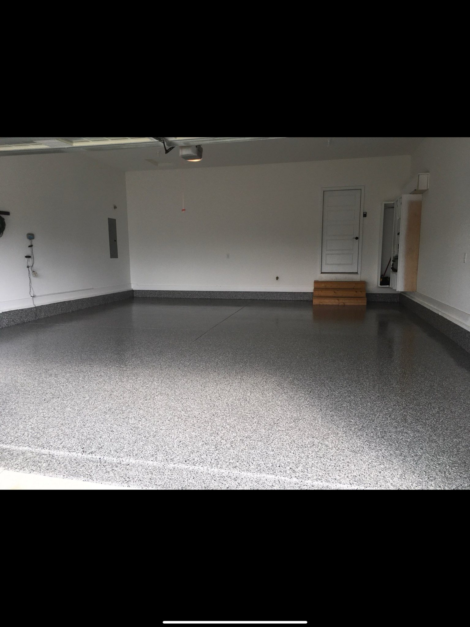 Five Star Concrete Coatings Facebook ad: No more ugly concrete!