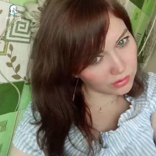 Live streaming APP Facebook ad