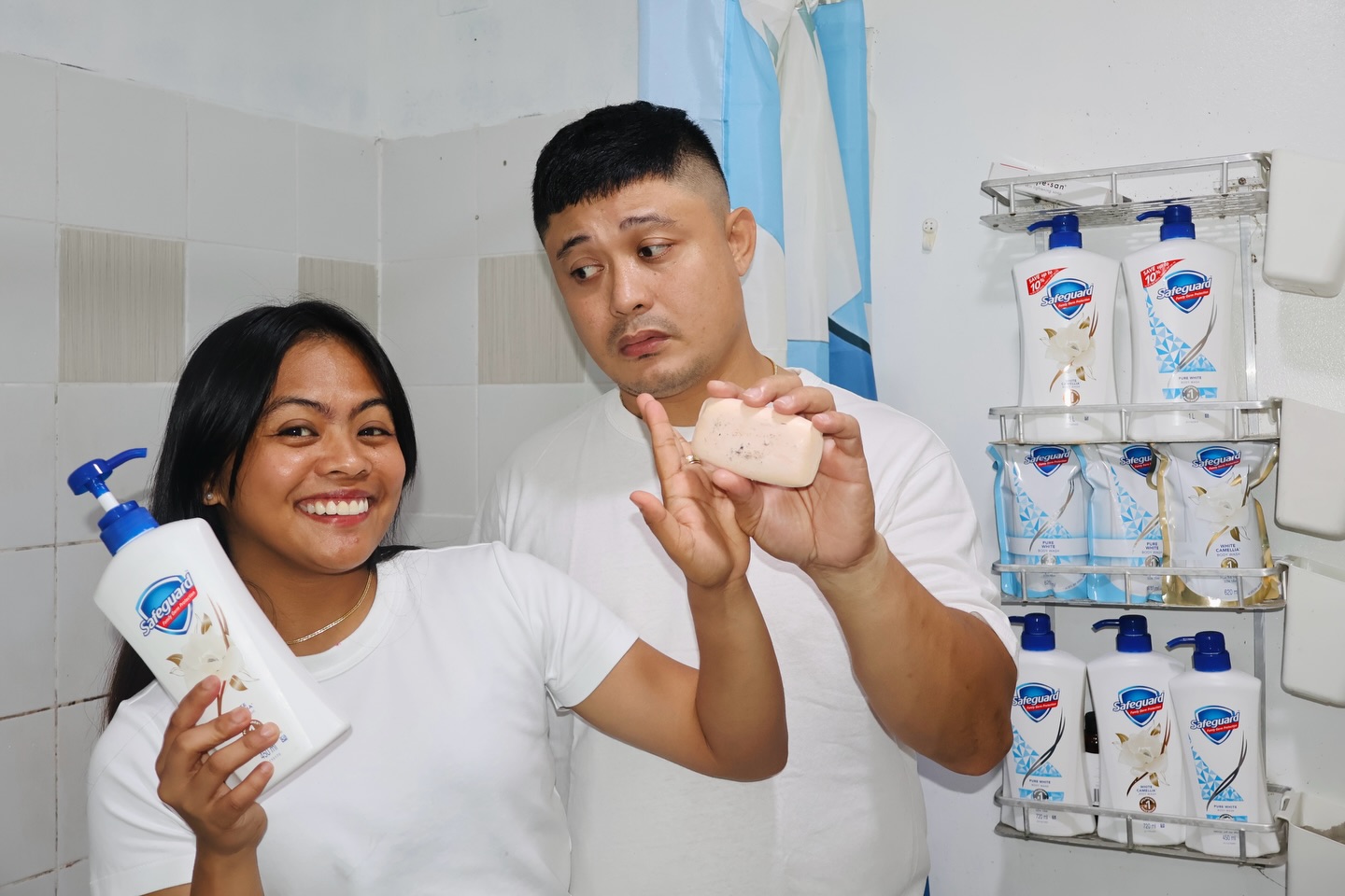 Safeguard Philippines Facebook ad: We love sharing everything as a family… pero…
