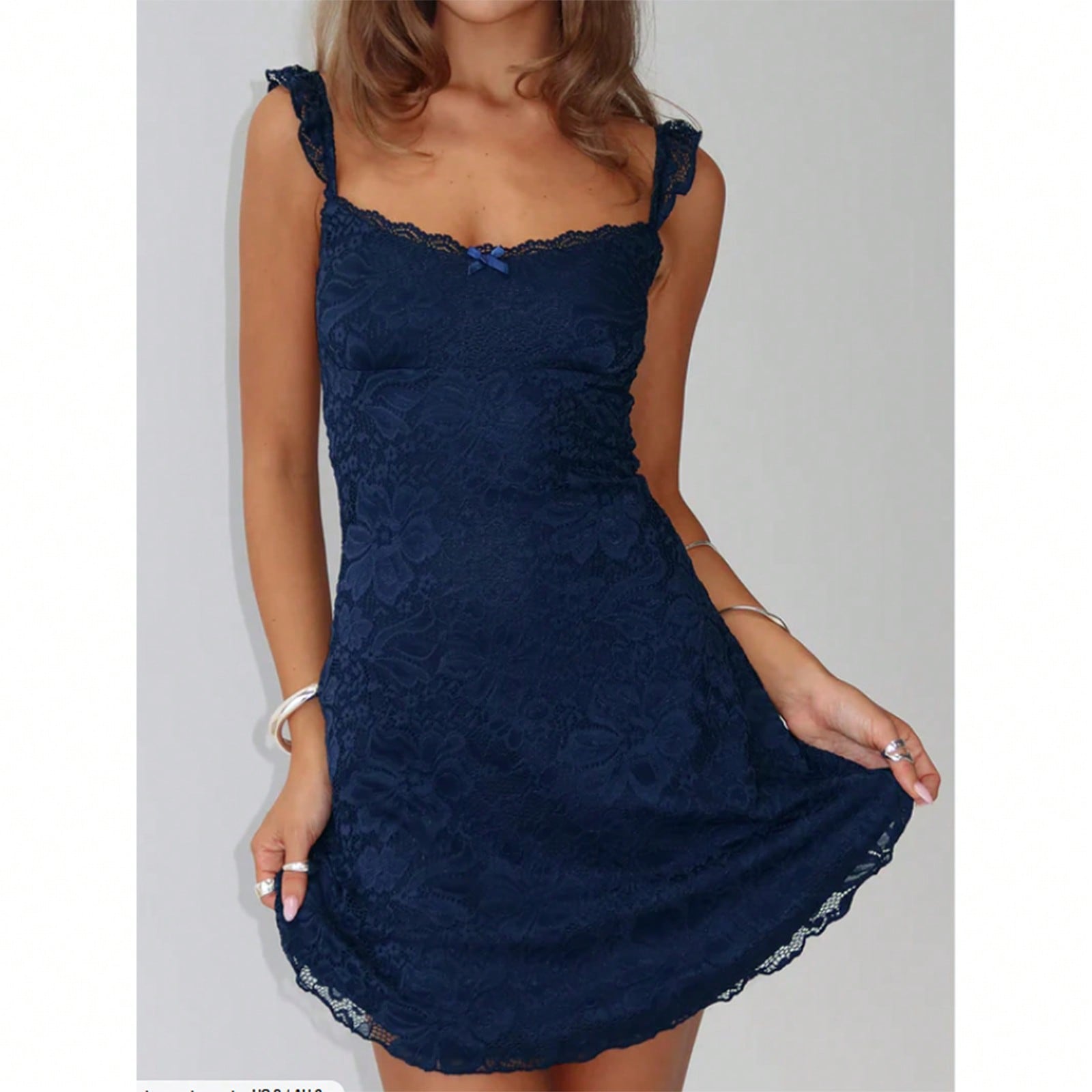 SHEIN Facebook ad: Explore the fashion universe.