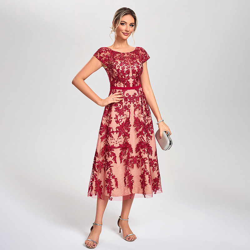 JJ's House Facebook ad: Look polished and feel amazing this fall &…