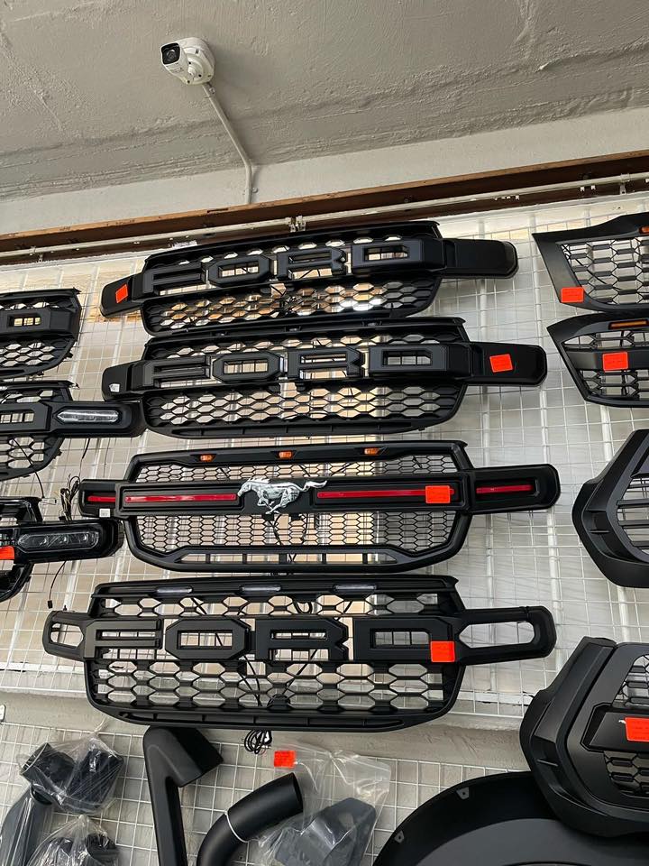 Parrot Electronics ZM Facebook ad: PICKUP & 4x4 ACCESSORIES, READY STOCK Call/Whatsapp…