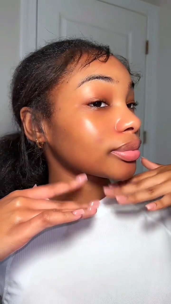 GlowTips Facebook ad