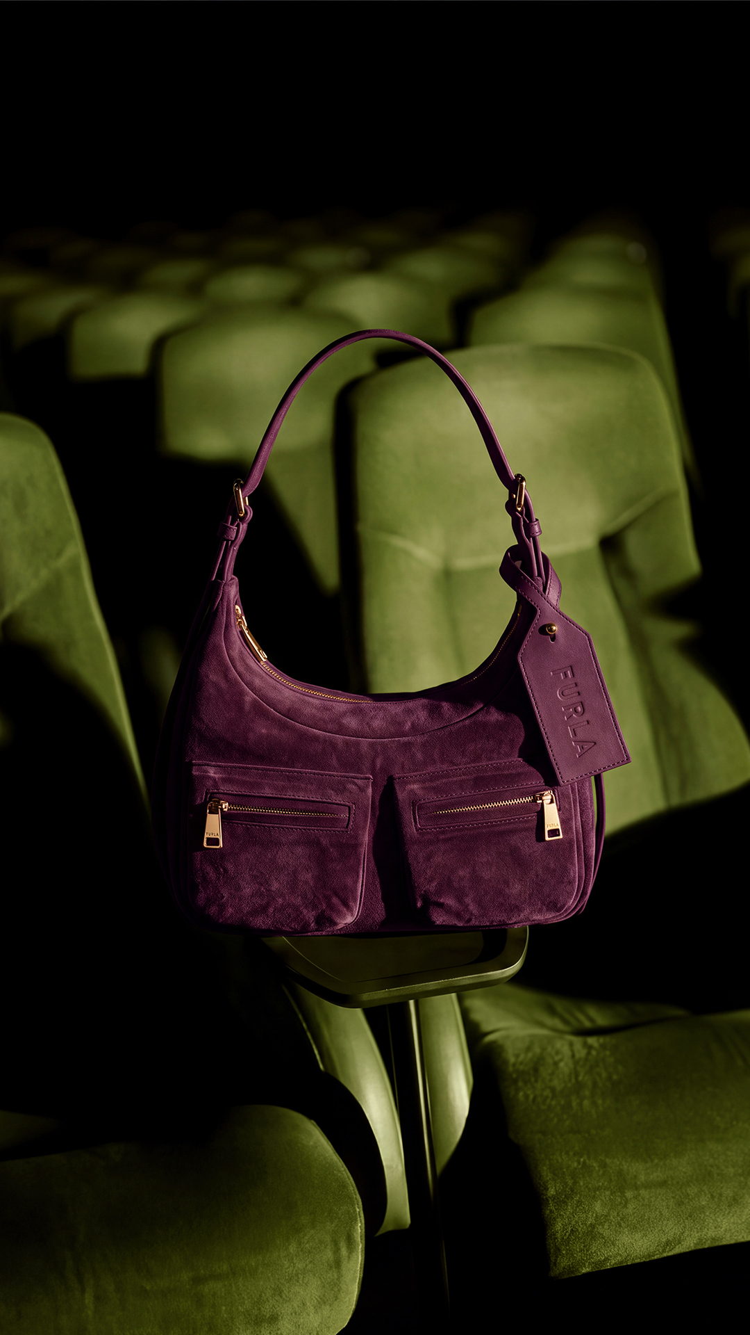 Furla Facebook ad: Fashion Week