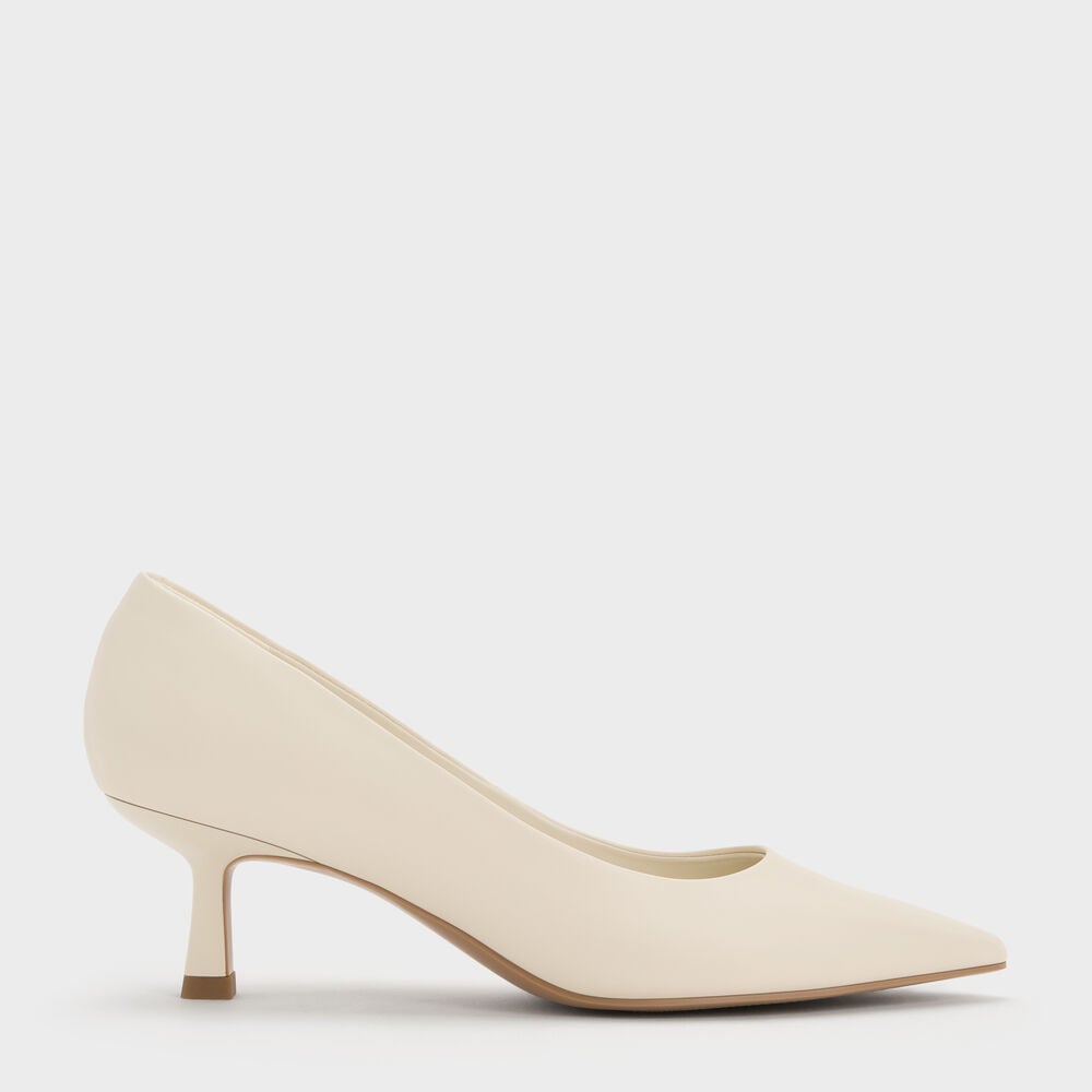 CHARLES & KEITH Facebook ad