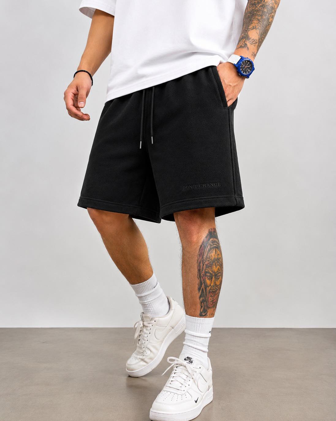 URBAN clothing Store Facebook ad