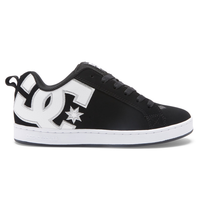 DC Shoes Facebook ad