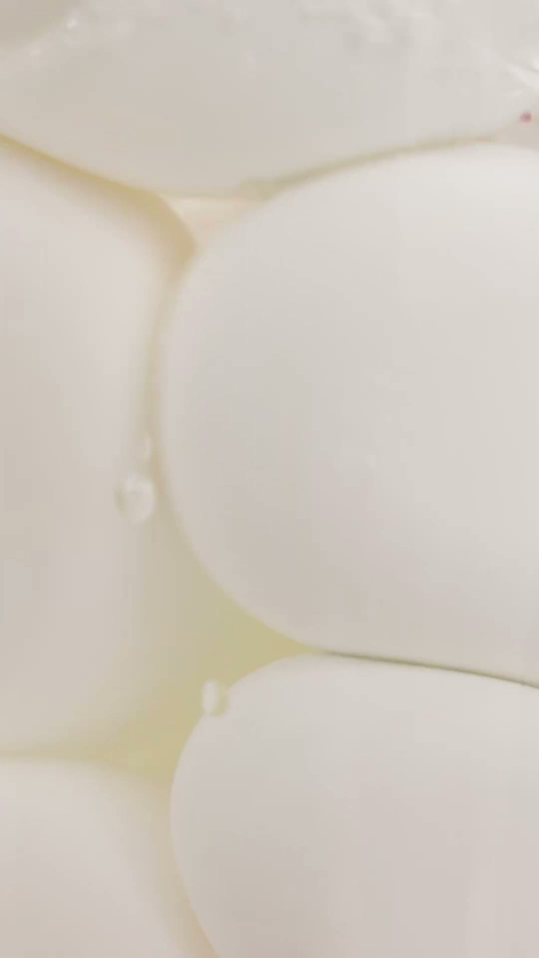 The Ordinary Facebook ad: Tutto su Volufiline.