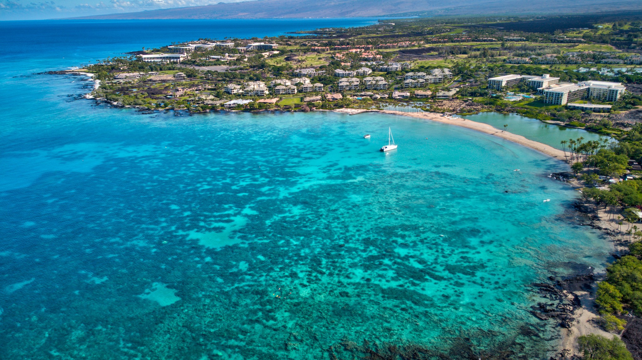 Hawaii Life Real Estate Brokers Facebook ad