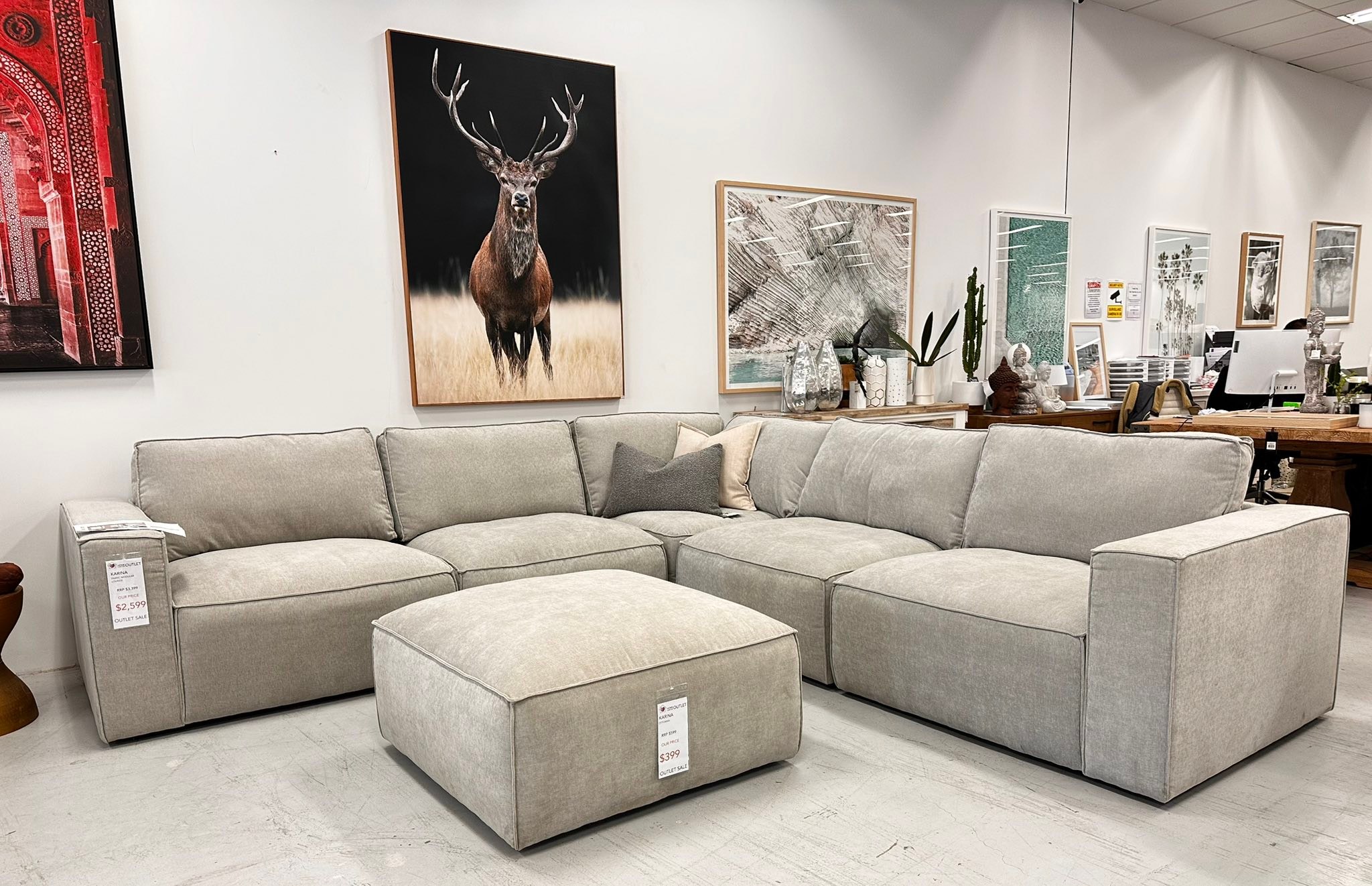 Home Furniture OUTLET Facebook ad