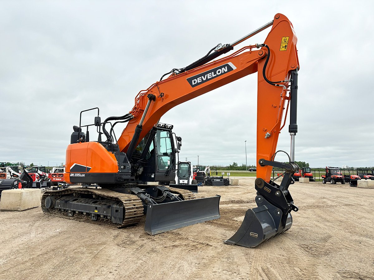 Derek Williams Facebook ad: 2024 Develon DX235LCR Excavator