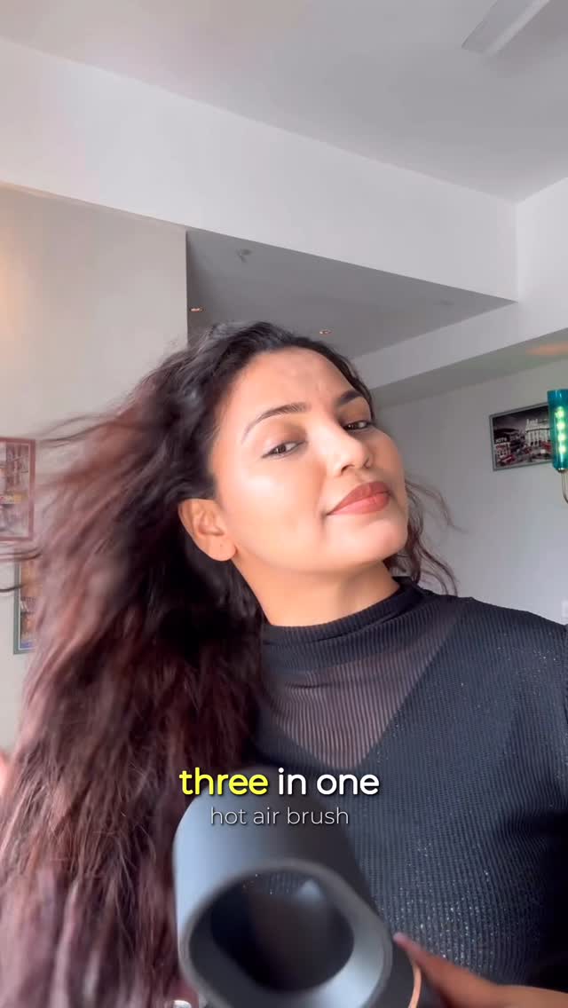MakeMeebold Hair Styling Facebook ad: 3 in 1 Hot Air Brush