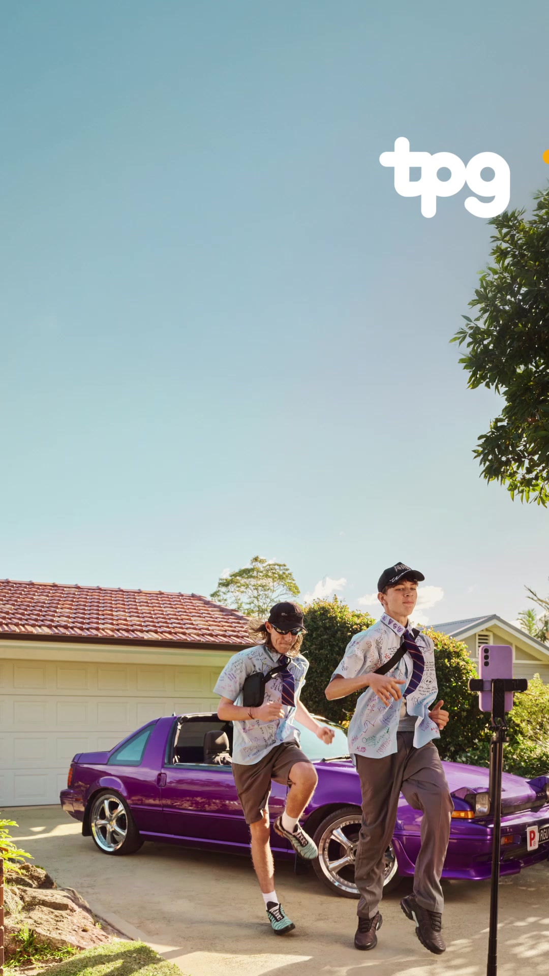 TPG Facebook ad: 50% off mobile plans