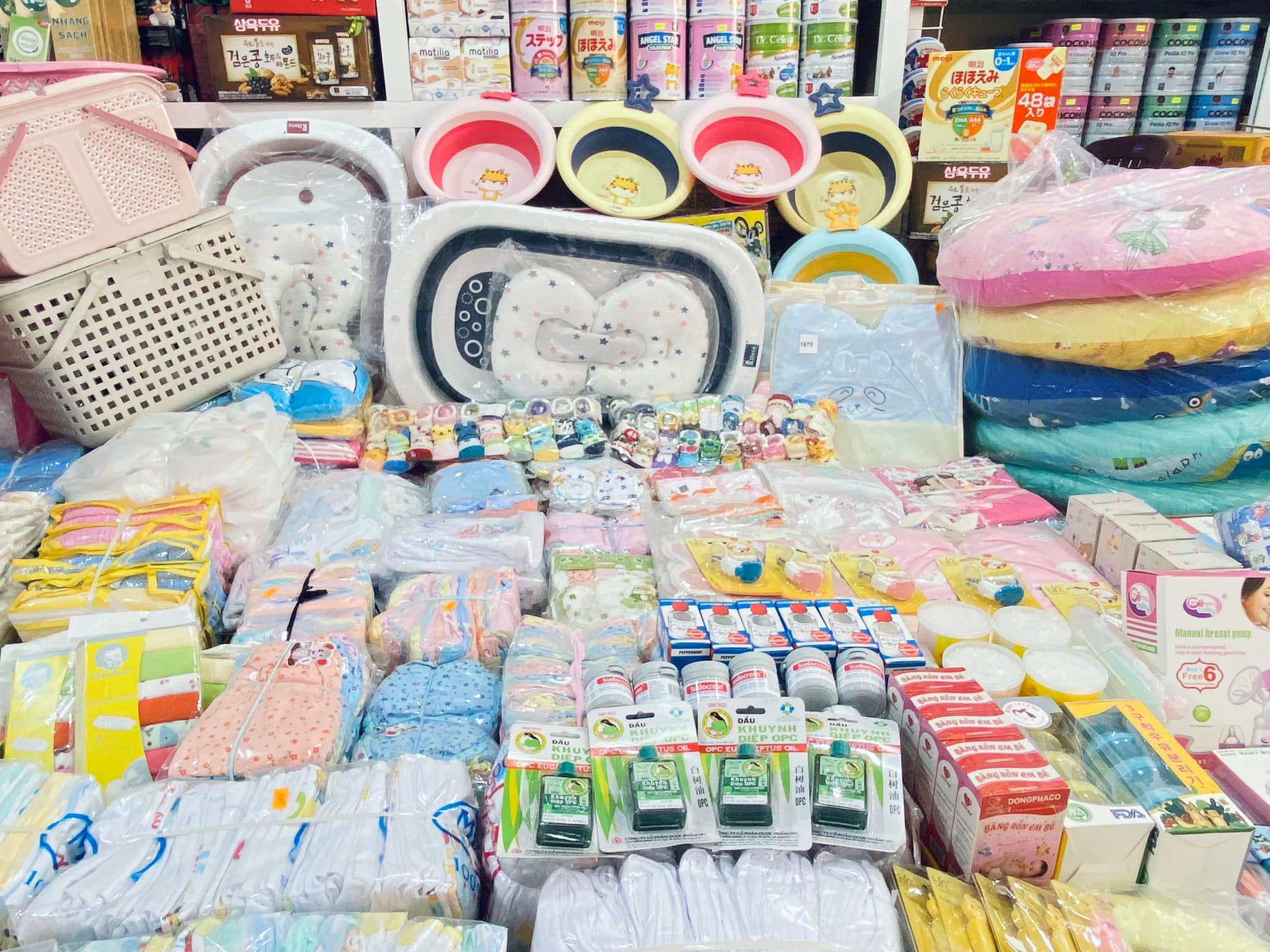 Bách Hoá AMITA Châu Đốc Facebook ad: TRỌN BỘ ĐI SINH - CHUẨN BỊ CHO…